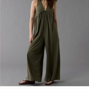American Eagle Outfitters Olive Green Sleeveless Jumpsuit
